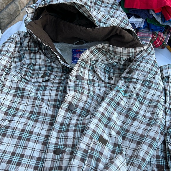 SNOW SET Burton brand Size Large (unisex)